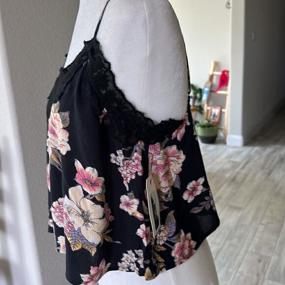 NWT Billabong Side by Side Tank Floral Black Lace Cropped Romantic Straps L - Picture 13 of 16